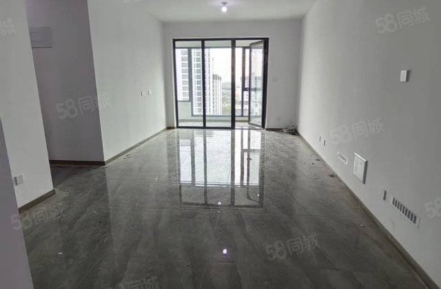 城市芳华，新房未住，有储，好楼层，无遮挡