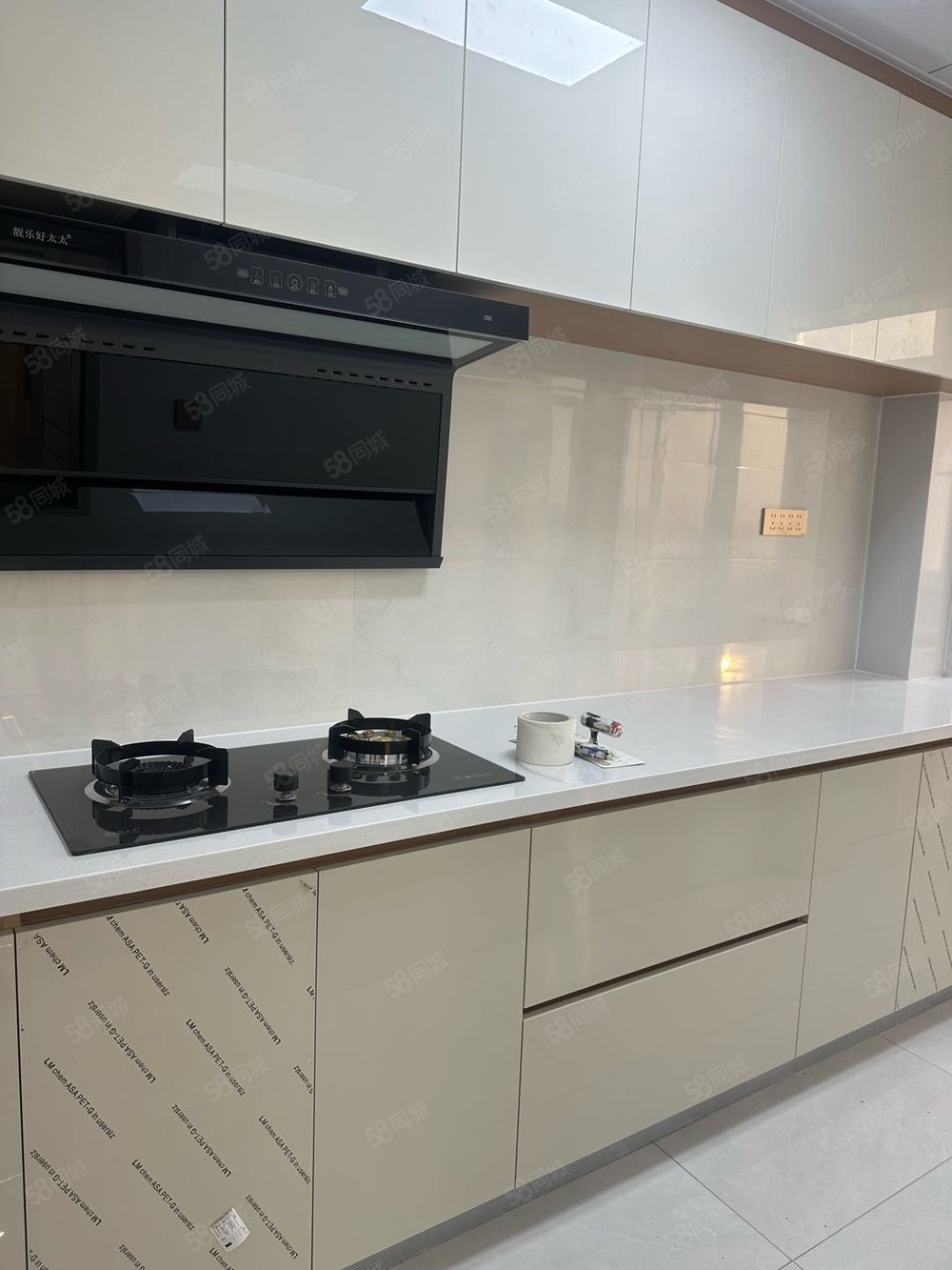 青湖铭城2室2厅1卫84㎡南北35万