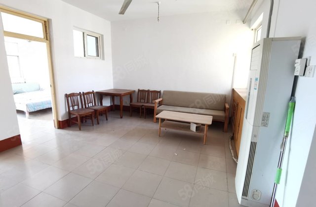 振兴路 七中对过 馨苑小区 两室两厅单价3000多