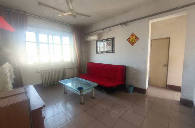 46万.二中旁，温馨三室，三室朝带储藏室免大税急售