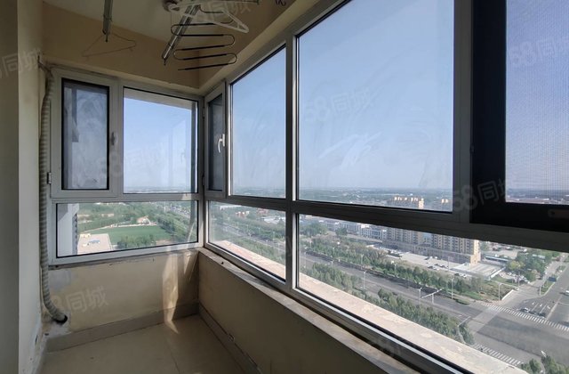 先锋社区 边户三室 免大税 光岳一号院 明康康盛源 东昌天悦