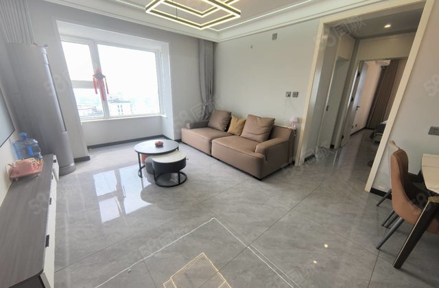 闸口东临 老文轩八中外国语 东关国际精装未住 东边户好楼层