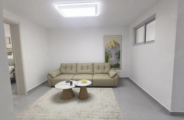 老文轩  东关  县医院家属院 精装三室 孝心一楼随时看房