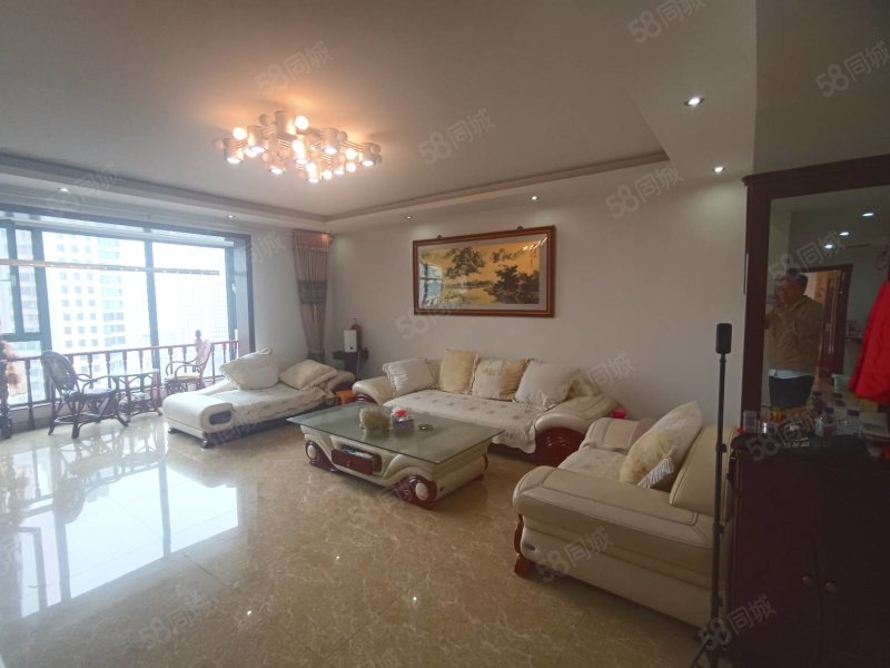 东环鑫域国际电梯房大四居落地窗三阳台南北通透全阳面连城别苑