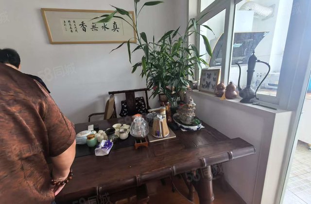 急售文轩本部，闸口紧邻湖边，东关  ，两室，停车方便