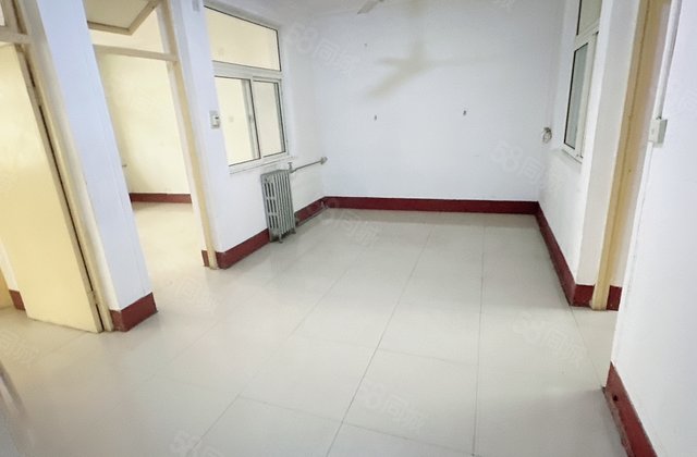 文轩 八中 闸口东关国际 单位家属院 好楼层 停车方便