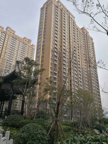 秀逸苏杭东苑 不靠高速 纯东户 送价值10万车位 前排无遮挡