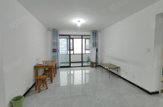 徒骇河旁  水岸花语二期  带车位  电梯房