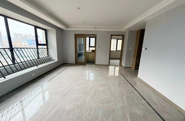 远洋万和四季3室2厅110㎡113万二手房图片