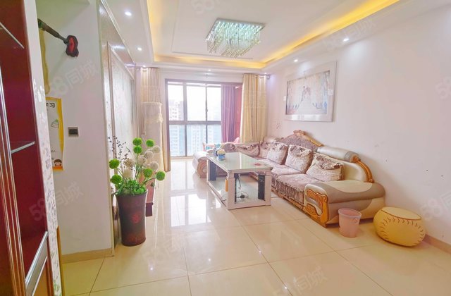 通用时代国际社区3室2厅104.8㎡150万二手房图片