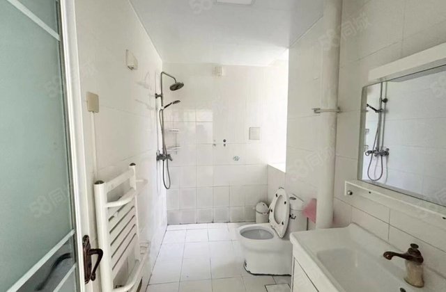 82.8万二中旁 金柱大学城A 三居室 边户 全明户型