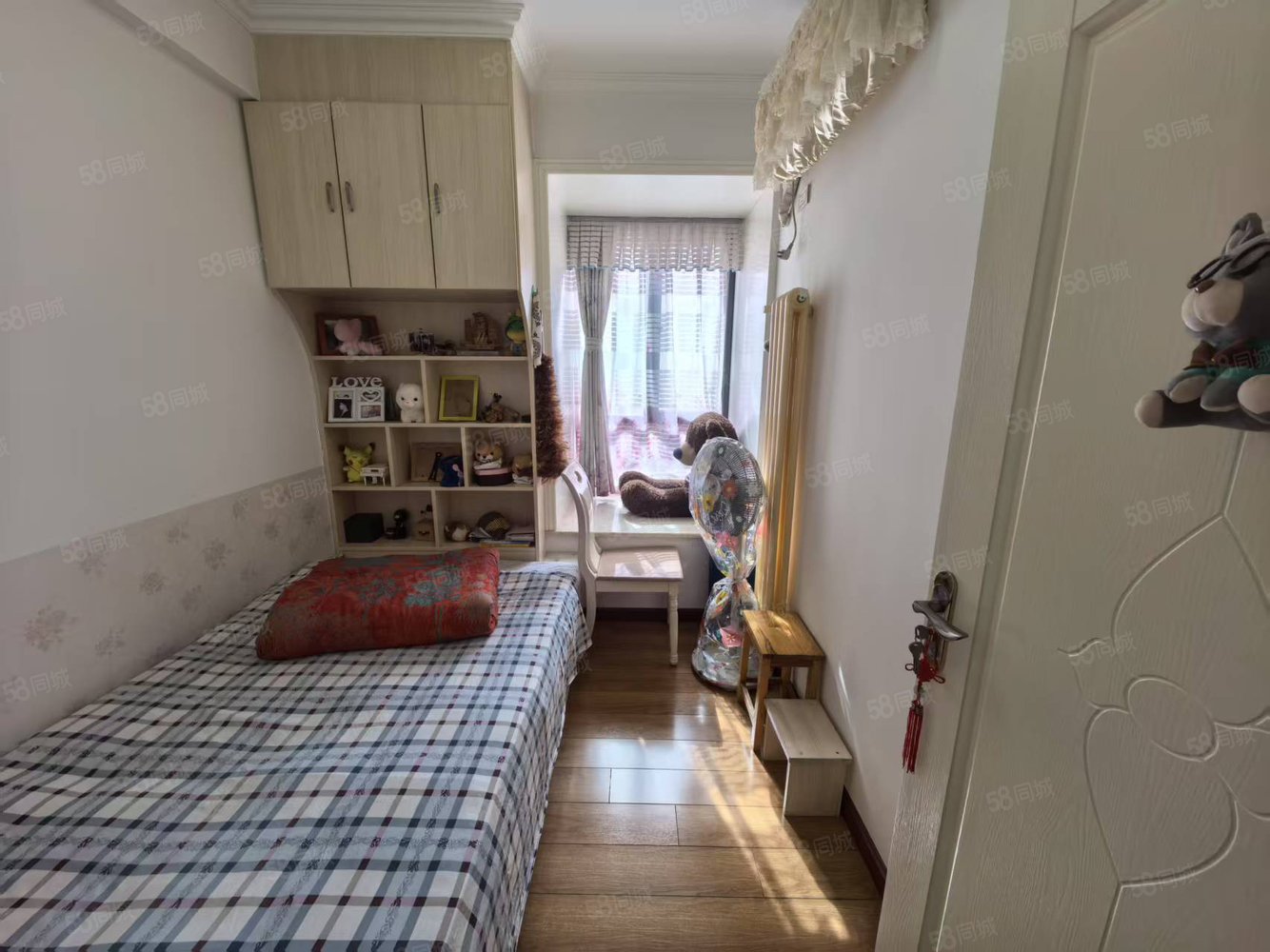 和昌国际城二期3室2厅1卫105㎡南北69.8万