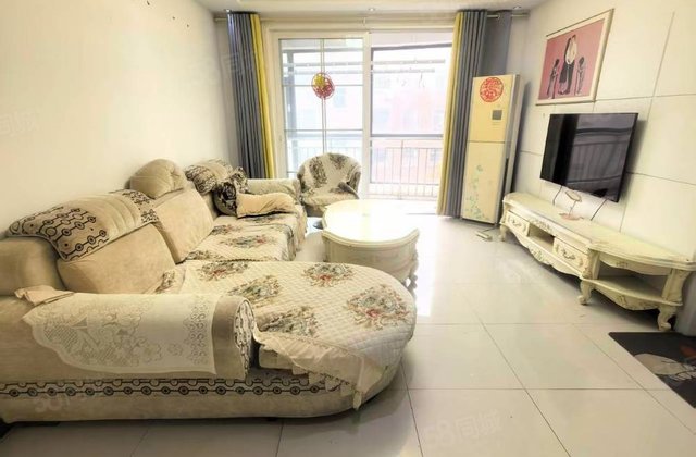 沿河电梯房   客厅通阳台，双气地暖证过二，精装修有钥匙