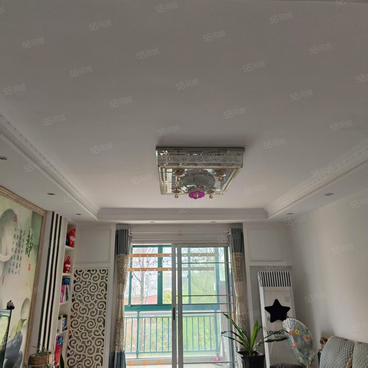 科苑小区4室2厅3卫191㎡南50万