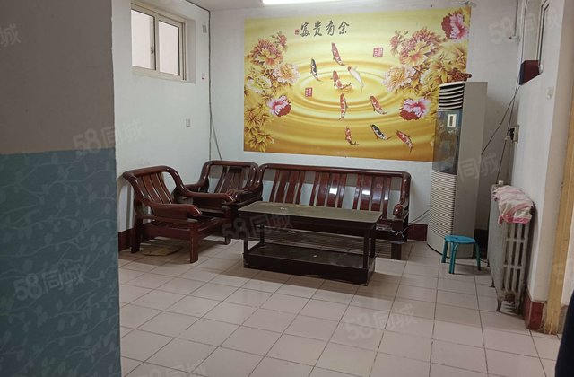 电业局四院  一楼   停车方便   免大税  文轩