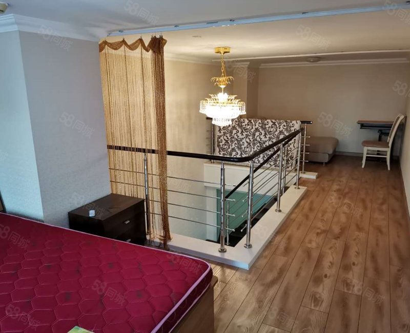 急卖 住宅复式 太原街旁 双地铁 年轻人都喜欢