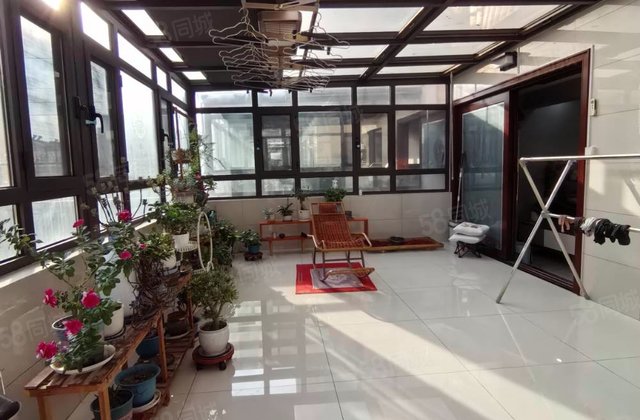南马社区3室2厅146㎡69万二手房图片