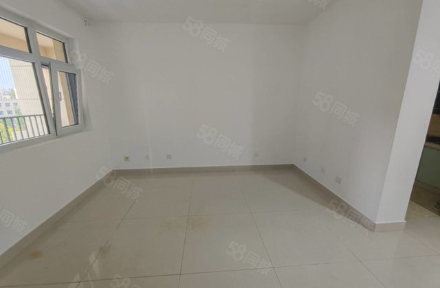 急售！聊大西区北邻 文化路正规三室 老文轩八中 带储藏室