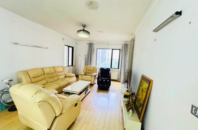 兴威帕克水岸3室2厅111.81㎡85万二手房图片