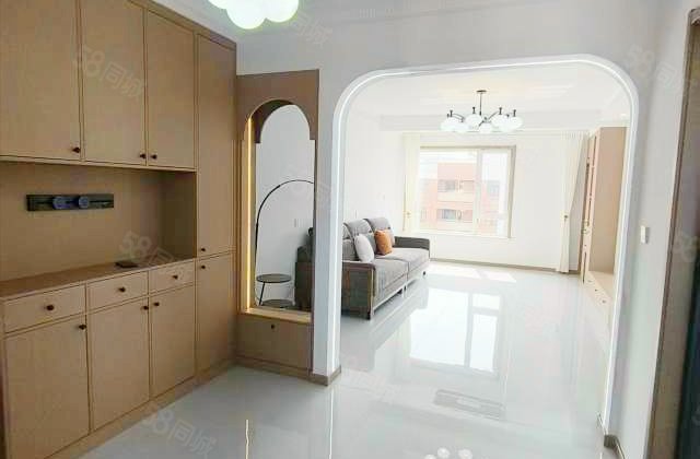 东丰台社区3室2厅130㎡62.8万二手房图片