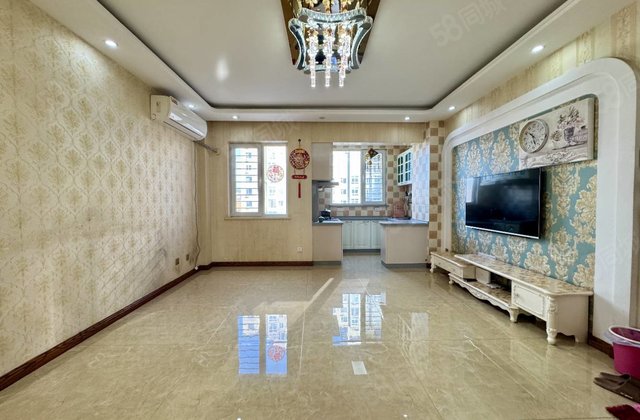 龙泉揽山园2室1厅82㎡59.8万二手房图片