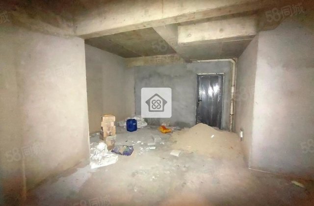 武警小区3室2厅104.8㎡32万二手房图片