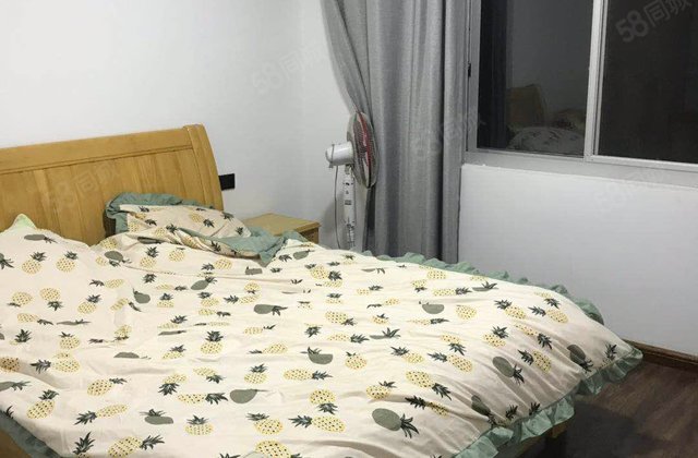 墙里路36号小区6室1厅191.8㎡145万二手房图片