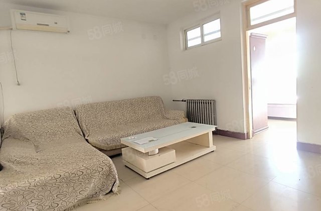 火车站    柳泉花园 铁路安民 孝心1楼 40来万三室两厅