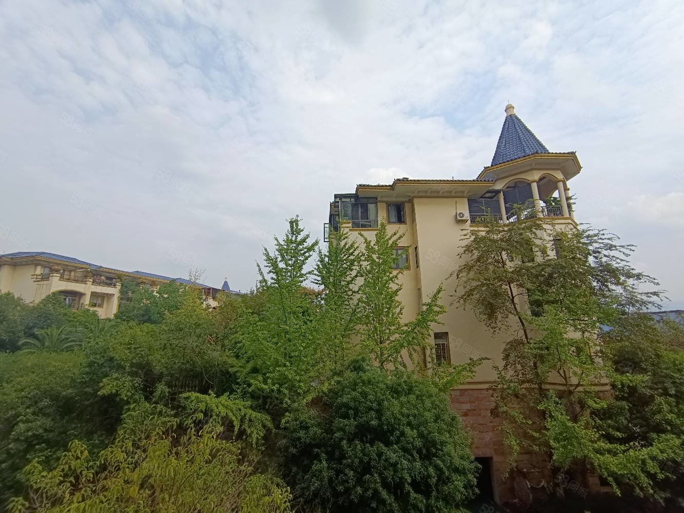 紫园别墅3室2厅2卫101㎡南北59.8万