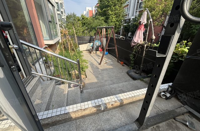 一楼带大院！双明卫仅一套！近市医院北顺实验！贵华苑新水明珠