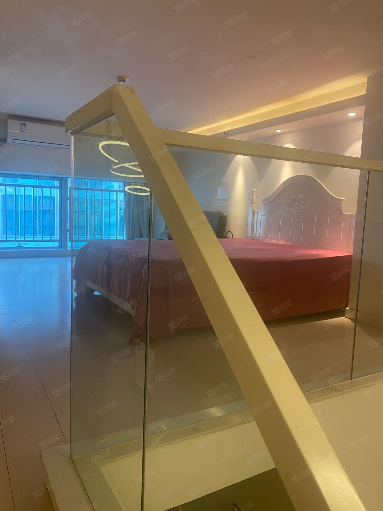 萬科城市之光(商住樓)2室1廳1衛(wèi)98㎡北108萬