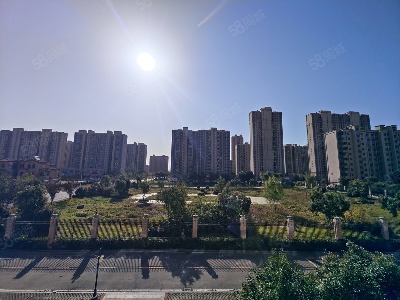 八闽名郡3室2厅2卫134㎡南北53万