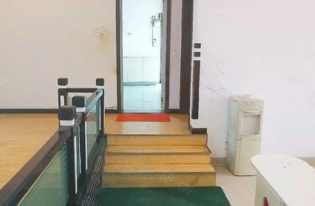 华泰创新家园3室2厅155.17㎡47万二手房图片