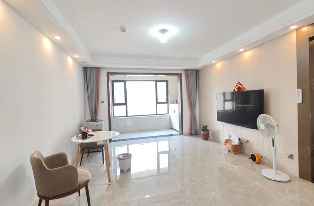 金裕新城学府艺境裕昌九州国际三室两厅两卫精装修免大税送车位储