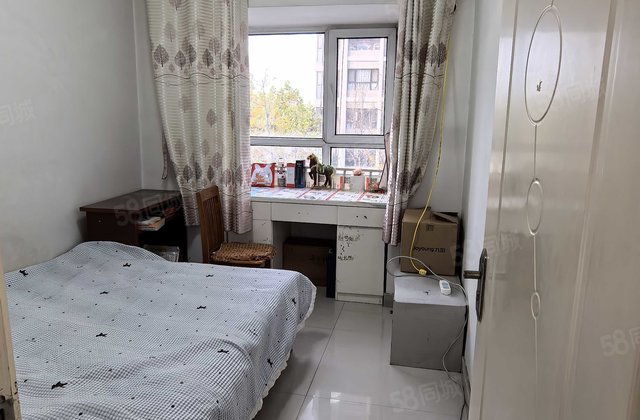 西湖馨苑|站前街3室2厅1卫96.00平方