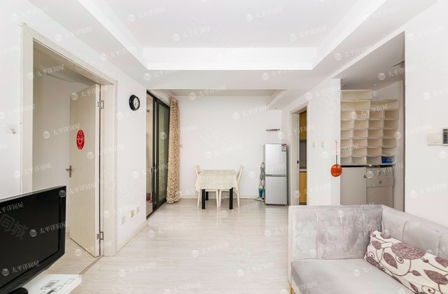 新湖明珠城(一期)1室2厅58.43㎡436万二手房图片