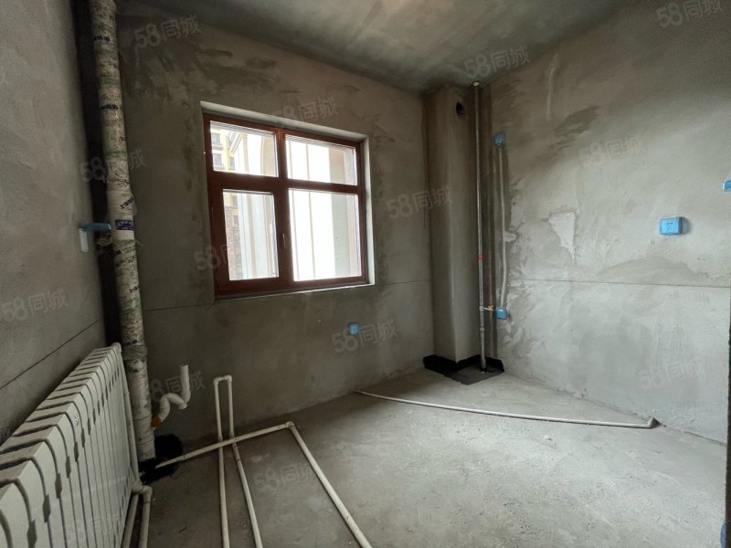 呼伦万丽城毛坯电梯面积楼层任选近盛和湖畔湖畔明珠三馆一湖