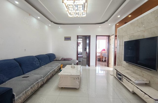 万达南三院附近 电梯可四室  边户 精装