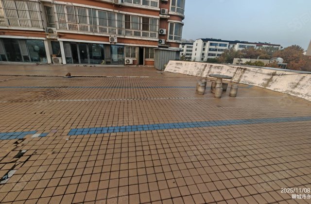 带大露台 孔繁森纪念馆附近 万盛家园 精装3室 急售