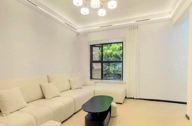 绿地西斯莱公馆3室2厅84.11㎡127万二手房图片