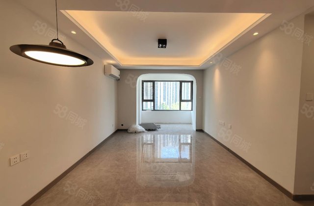 新一中对过 翰林天悦 精装修 拎包入住 动静分区 送车位