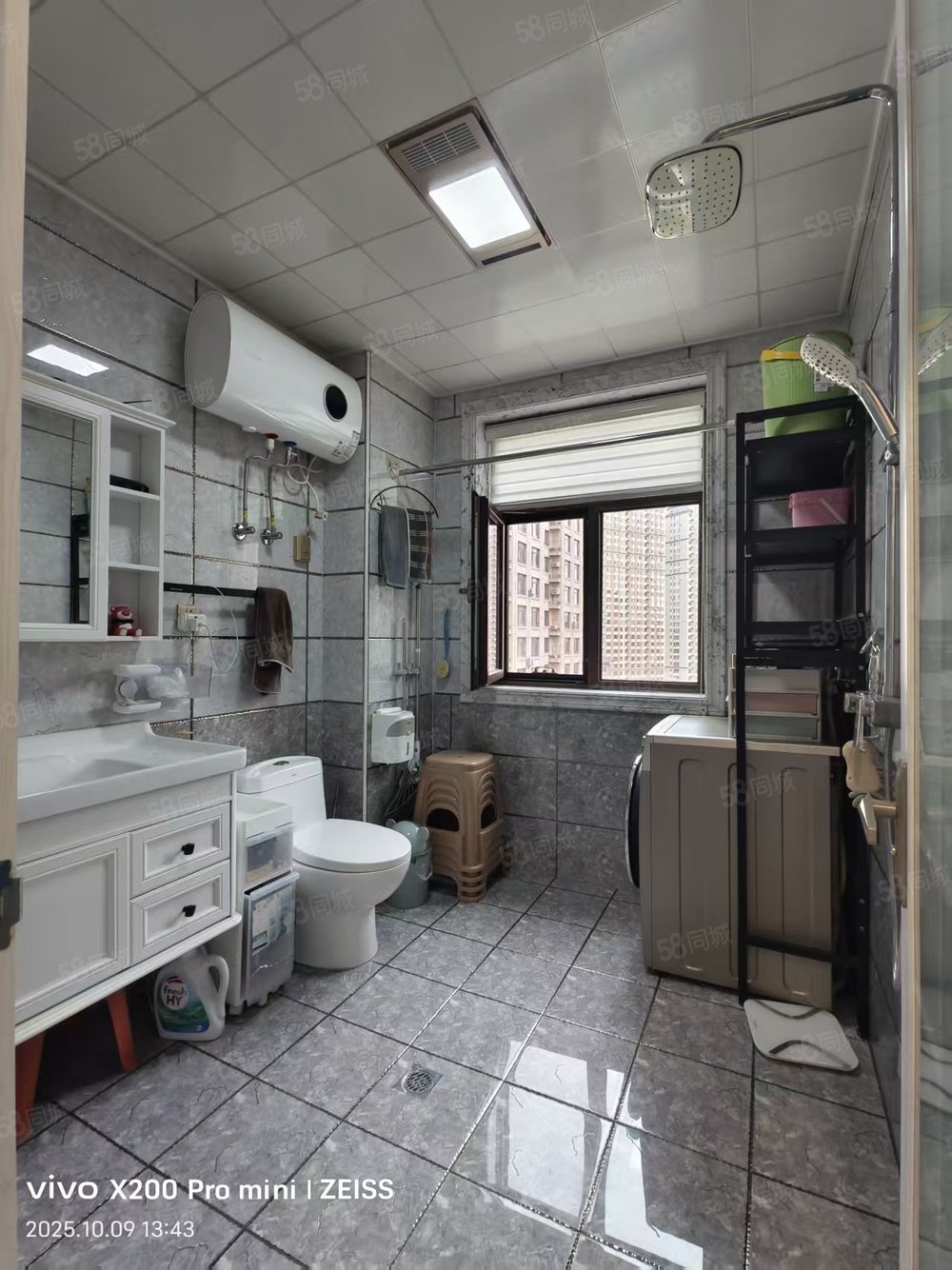 塞纳阳光3室2厅2卫136㎡南北76.8万