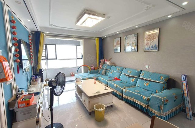 急售， 南排双阳台，送车位，精装修，阿卡迪亚六期，花园路