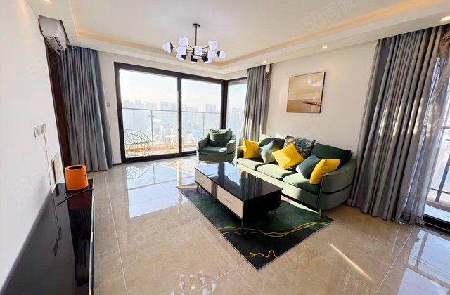 万科繁荣里3室2厅116.17㎡135万二手房图片