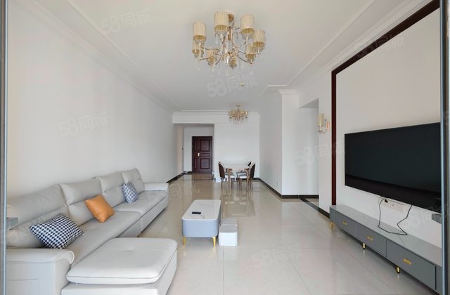 御龙天峰4室2厅146.05㎡180万二手房图片