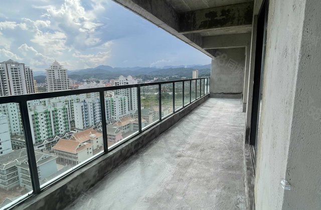 南腊新区3室2厅138.04㎡52万二手房图片