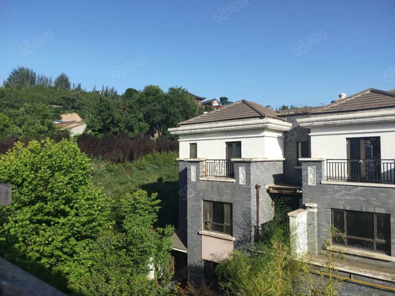 龙廷山水别墅 5室2厅 一手程序 可按揭 诚心出售 随时看