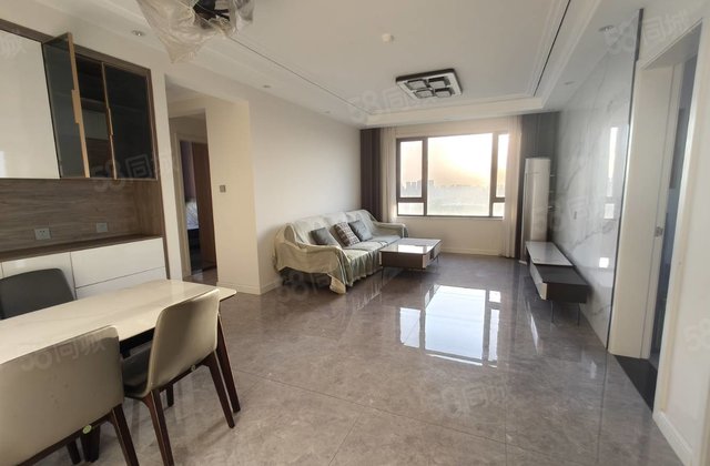 徒骇河湿地公园，边户，精装修三室，绿城百合新城