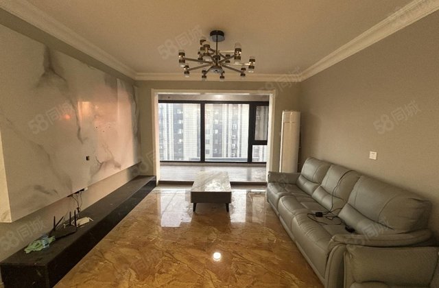 徒骇河边 翡丽湾 精装三室 双阳台 大学城