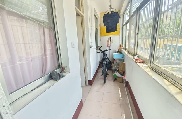 东昌本部 柳园路上低楼层 一品佳苑邻 三室